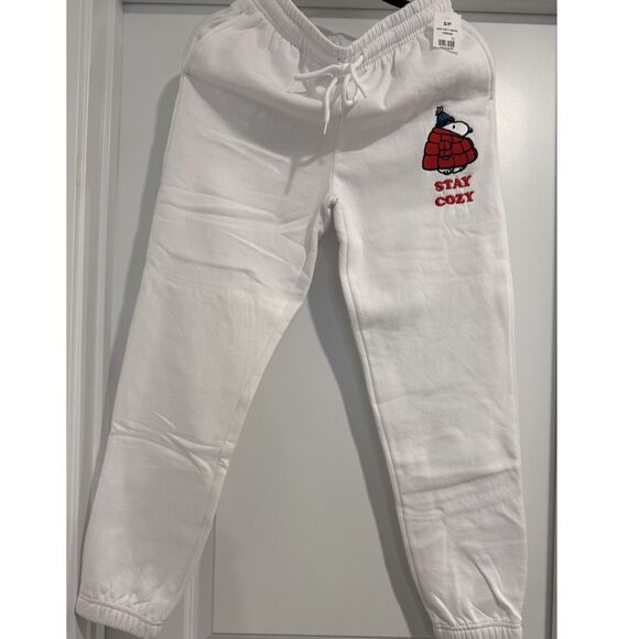 Snoopy Stay Cozy Embroidered Sweatshirt and Pants Set NWT - Picture 6 of 7